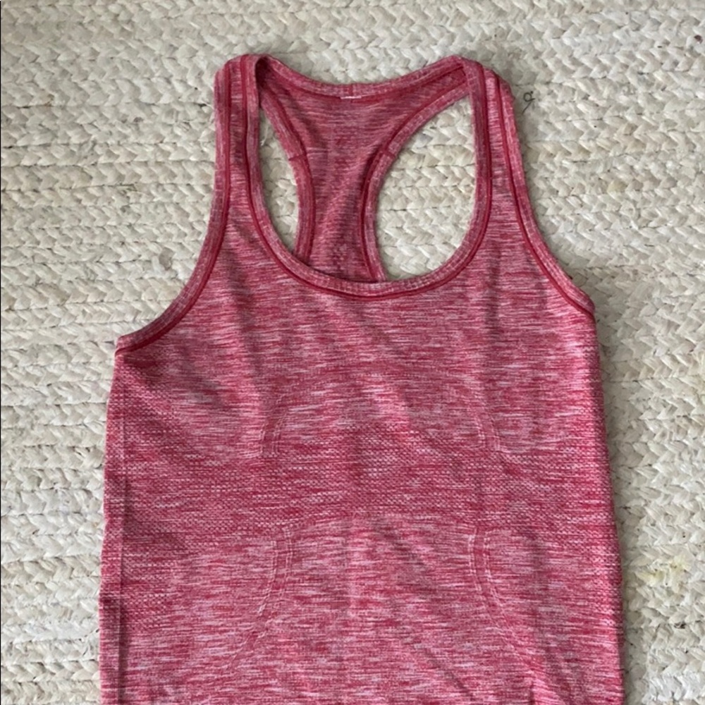 Lululemon red tank